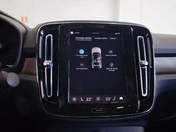 Volvo C40 Recharge - Imagem 17