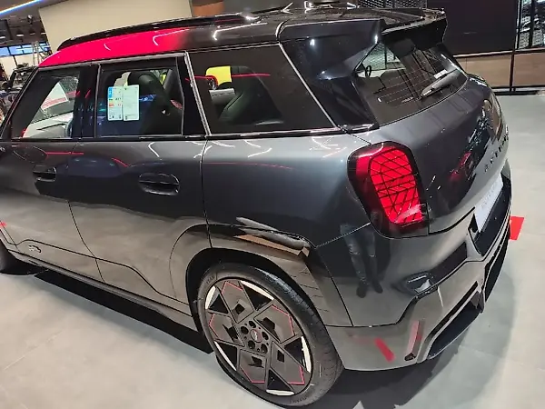 Mini Cooper SE - Imagem 5