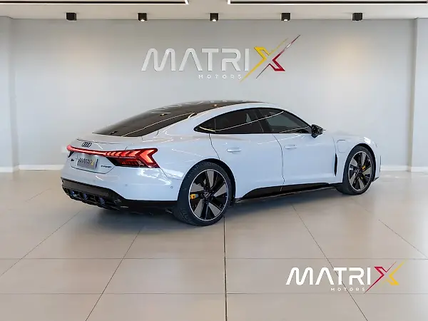 Audi Rs E-tron  GT - Imagem 2