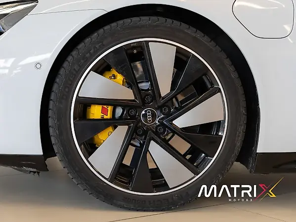 Audi Rs E-tron  GT - Imagem 3