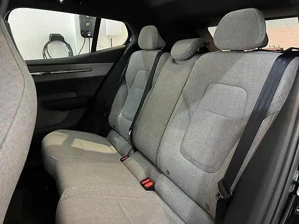 Volvo Ex90 - Imagem 10