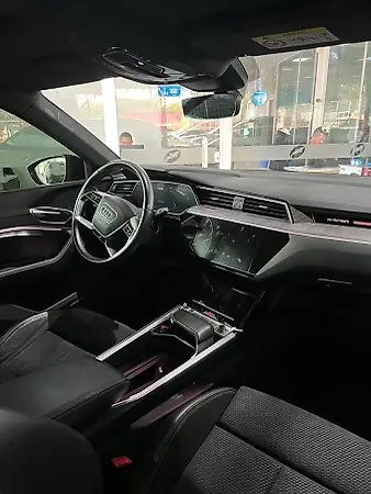 Audi E-tron Sportback - Imagem 3