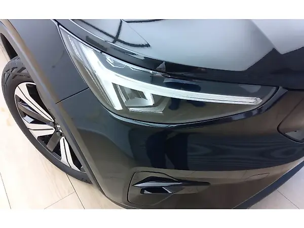 Volvo XC40 Recharge - Imagem 2