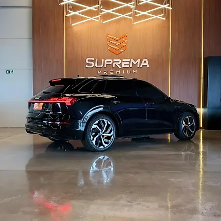 Audi E-tron Sportback - Imagem 14