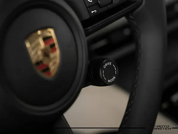 Porsche Taycan - Imagem 15
