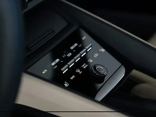 Porsche Taycan - Imagem 16