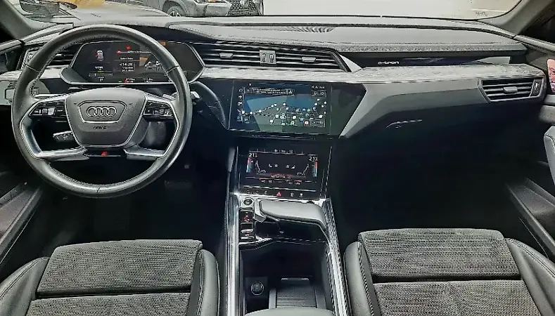Audi E-tron Sportback - Imagem 9