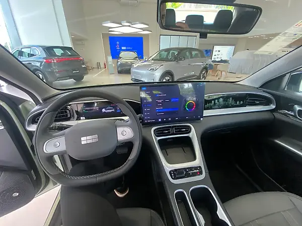 Geely EX2 - Imagem 11