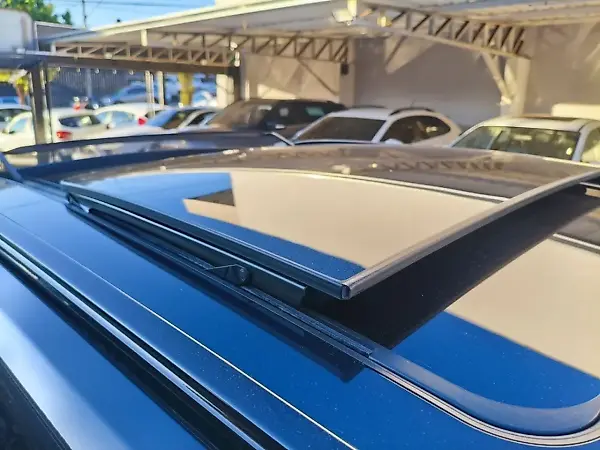 BMW IX1 - Imagem 10