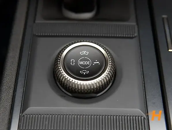 GMC Hummer EV SUV - Imagem 14
