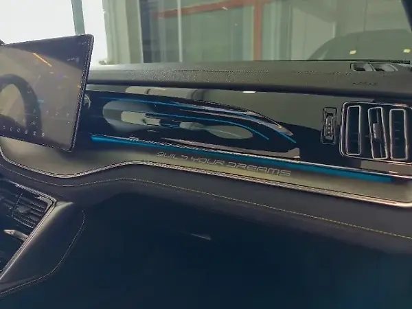 BYD Tang - Imagem 13