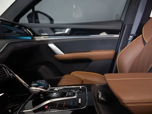 BYD Tang - Imagem 16