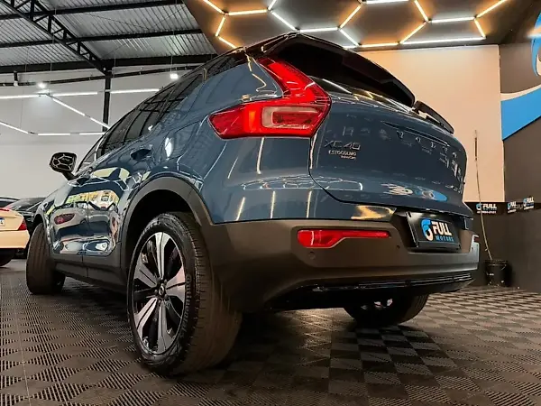Volvo XC40 Recharge - Imagem 6