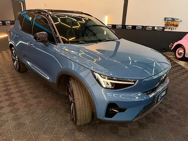 Volvo XC40 Recharge - Imagem 10