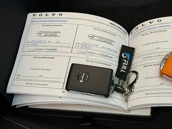 Volvo XC40 Recharge - Imagem 19