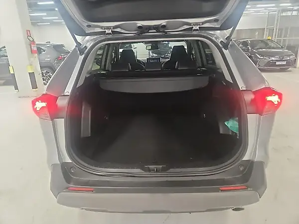 Toyota Rav4 Prime - Imagem 9