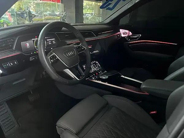 Audi E-tron - Imagem 9