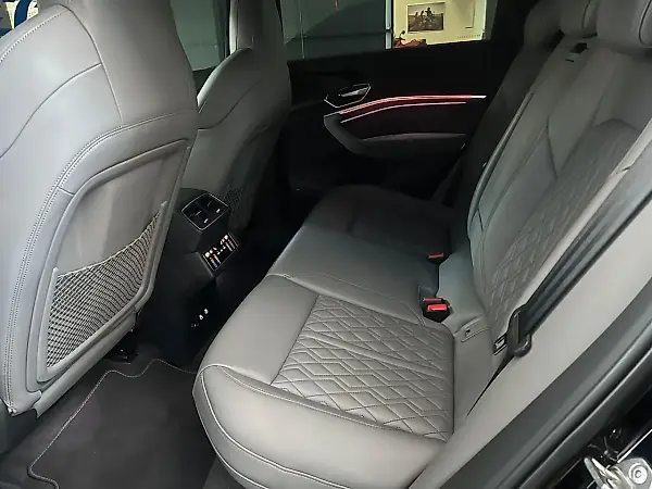 Audi E-tron - Imagem 15