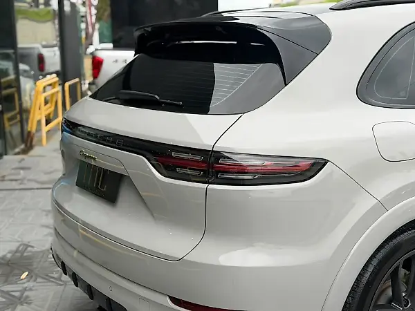 Porsche Cayenne S E-hybrid - Imagem 12