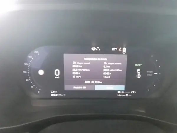 Volvo XC40 Recharge - Imagem 7