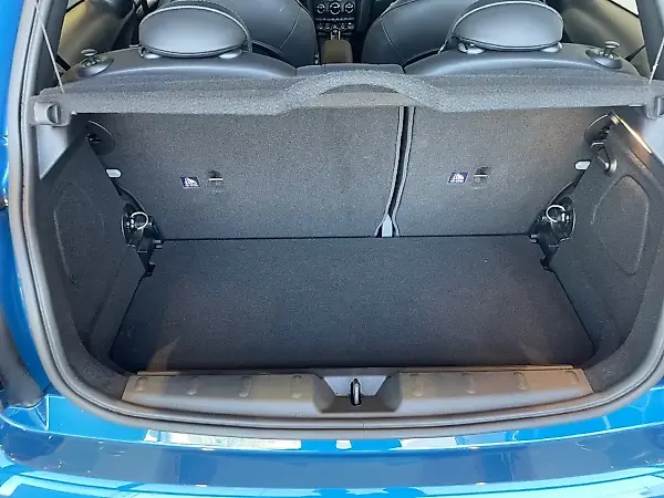 Mini Cooper SE - Imagem 12