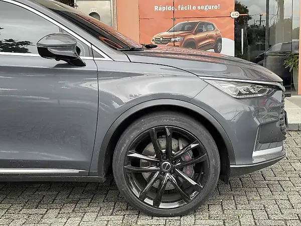 BYD Tang - Imagem 9