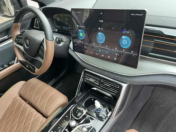BYD Tang - Imagem 17