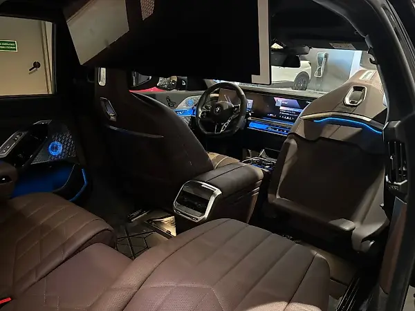 BMW IX3 - Imagem 7