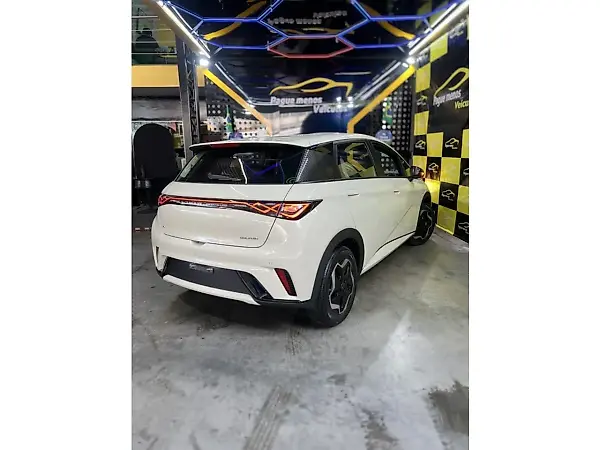 BYD Dolphin - Imagem 4