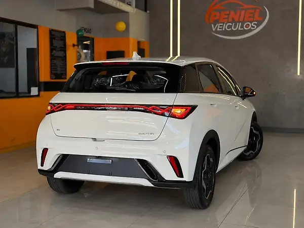 BYD Dolphin - Imagem 4