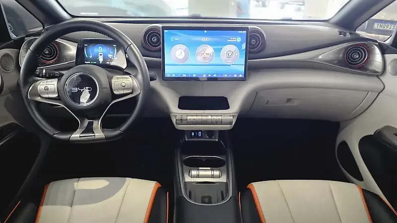 BYD Dolphin - Imagem 12