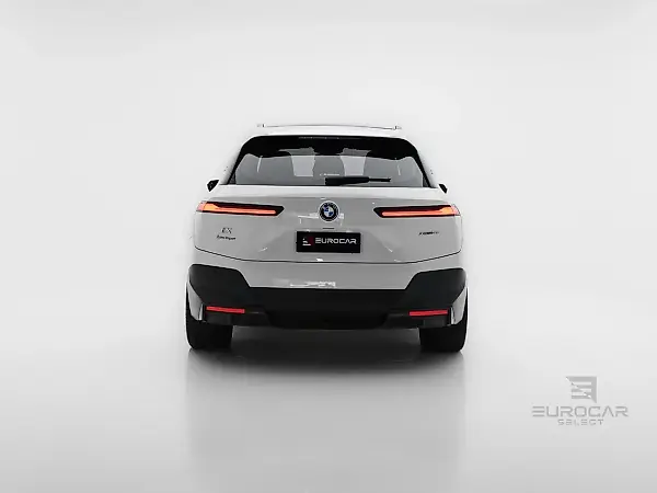 BMW Ix - Imagem 5