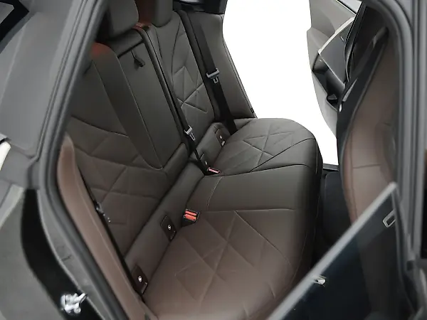 BMW Ix - Imagem 15
