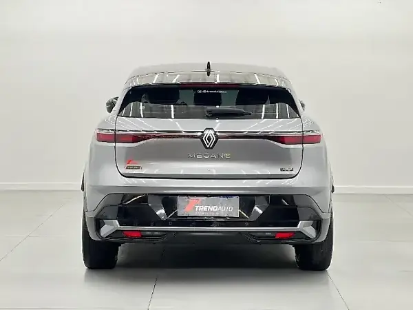 Renault Megane E-tech Electric - Imagem 16