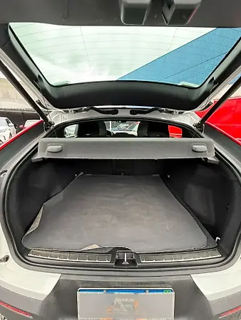 Volvo C40 Recharge - Imagem 16