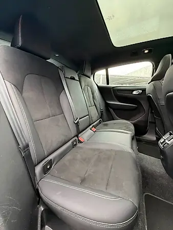 Volvo C40 Recharge - Imagem 14
