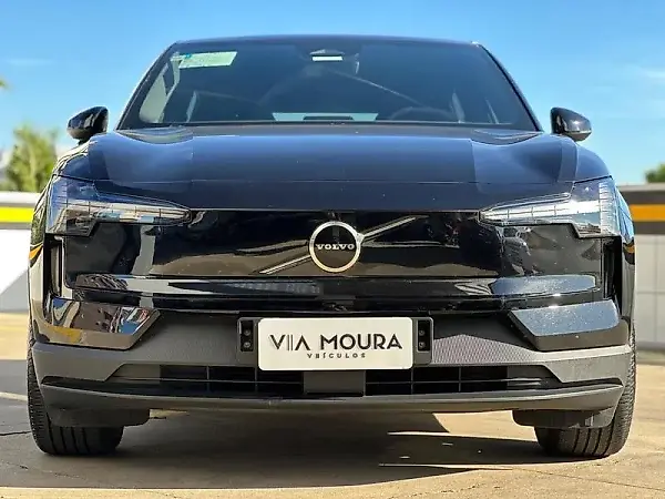 Volvo EX30 - Imagem 2