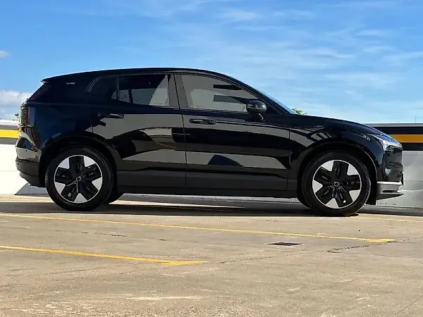 Volvo EX30 - Imagem 7
