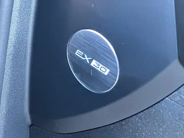 Volvo EX30 - Imagem 16