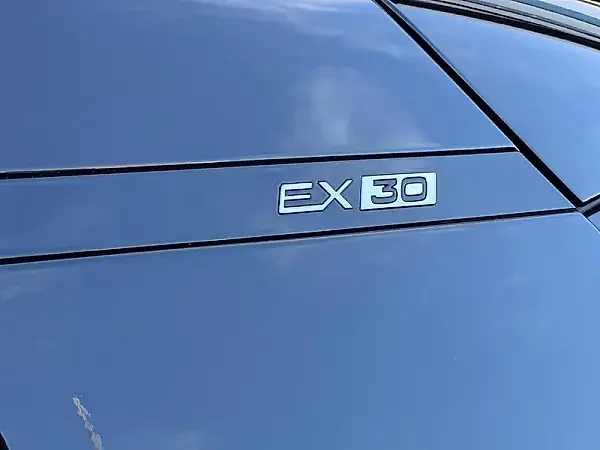 Volvo EX30 - Imagem 20