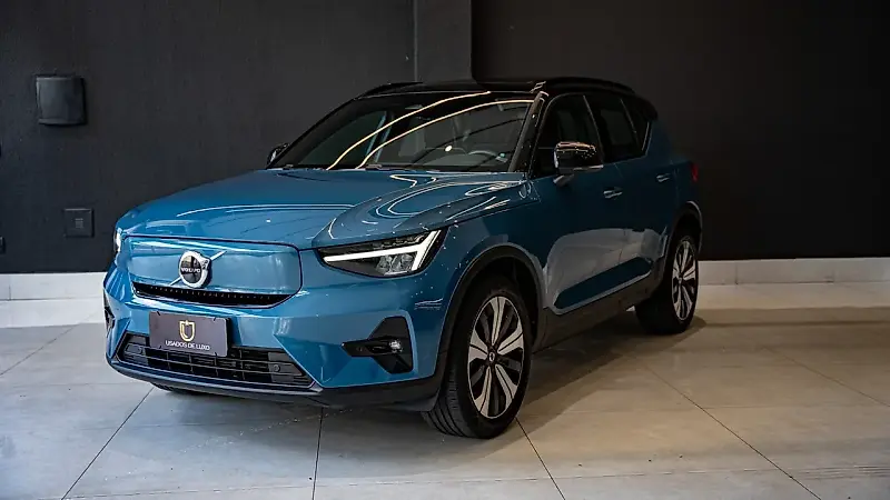 Volvo XC40 Recharge - Imagem 1