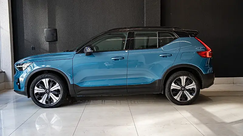 Volvo XC40 Recharge - Imagem 5