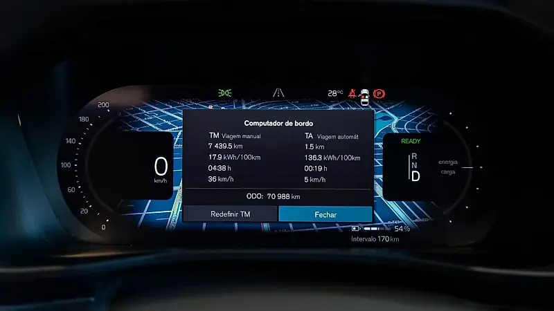 Volvo XC40 Recharge - Imagem 12