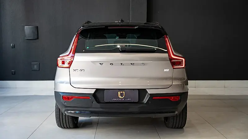 Volvo EX40 - Imagem 7