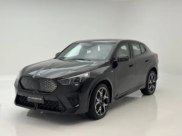 BMW IX2 - Imagem 7
