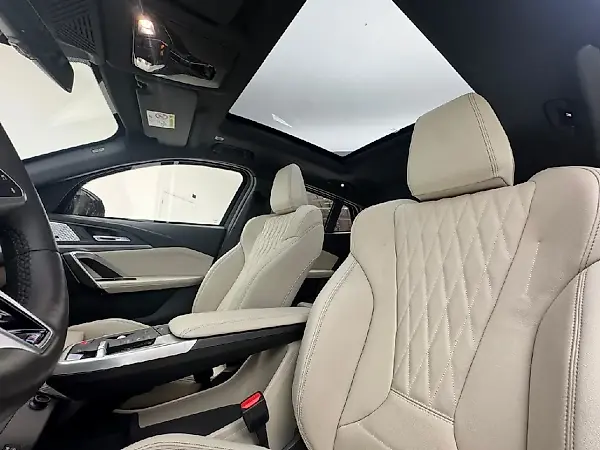 BMW IX2 - Imagem 10