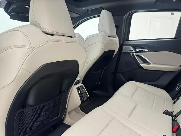 BMW IX2 - Imagem 15