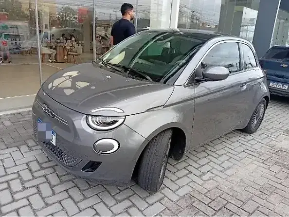 Fiat 500e - Imagem 2