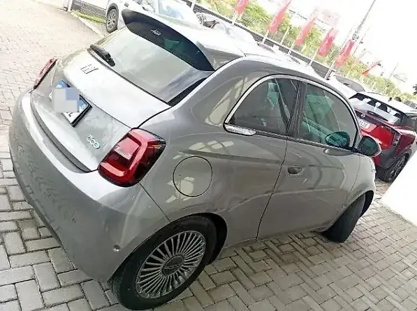 Fiat 500e - Imagem 5