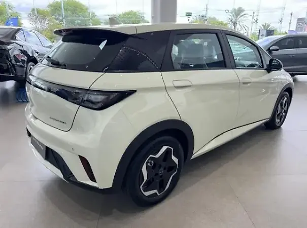 BYD Dolphin - Imagem 3